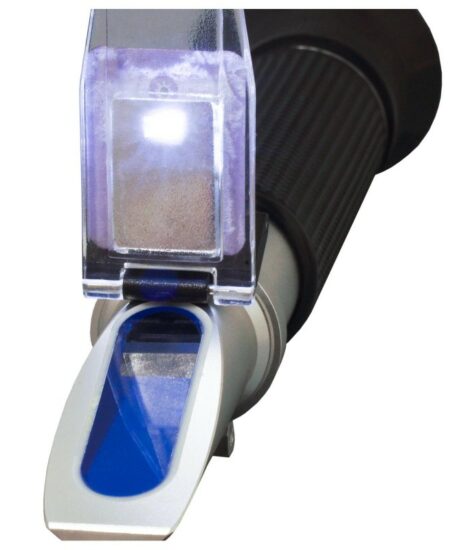 Refractometer
